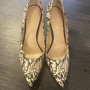 Nine West heels - never worn